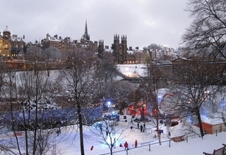 Edinburgh-Christmas1.jpg