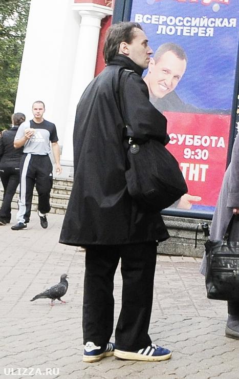 �����