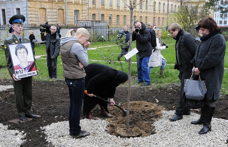 Аллея2.jpg Аллея2.jpg